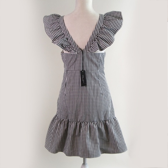 Romeo + Juliet Couture dress - Picture 2 of 4